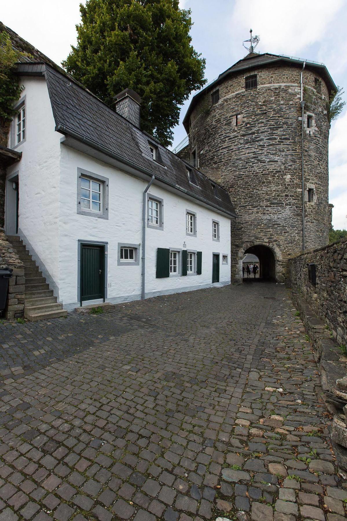 Felsenhaeuschen Apartment Monschau Exterior photo